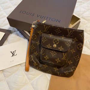 Louis Vuitton Monogram Partition Wristlet